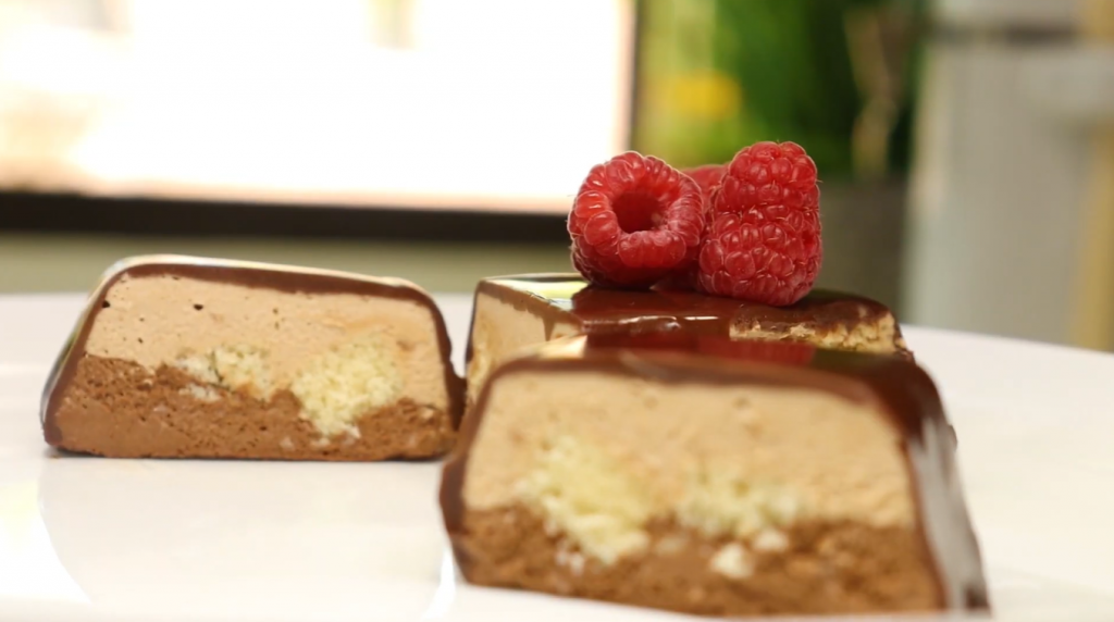 chocolate-cherry-mousse-bars-recipe