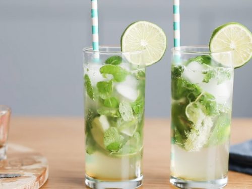 5-Minute Easy Classic Mojito Recipe