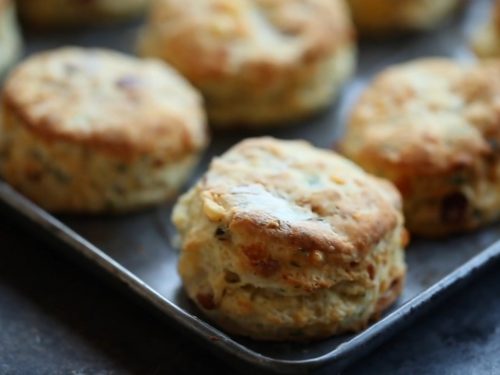 Black Pepper Bacon Biscuits Recipe