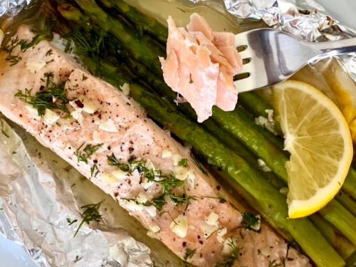 Lemon Parmesan Salmon & Asparagus Foil Packs Recipe