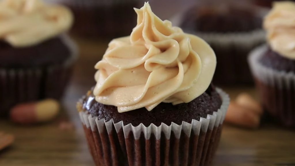 Rich Peanut Butter Frosting Recipe