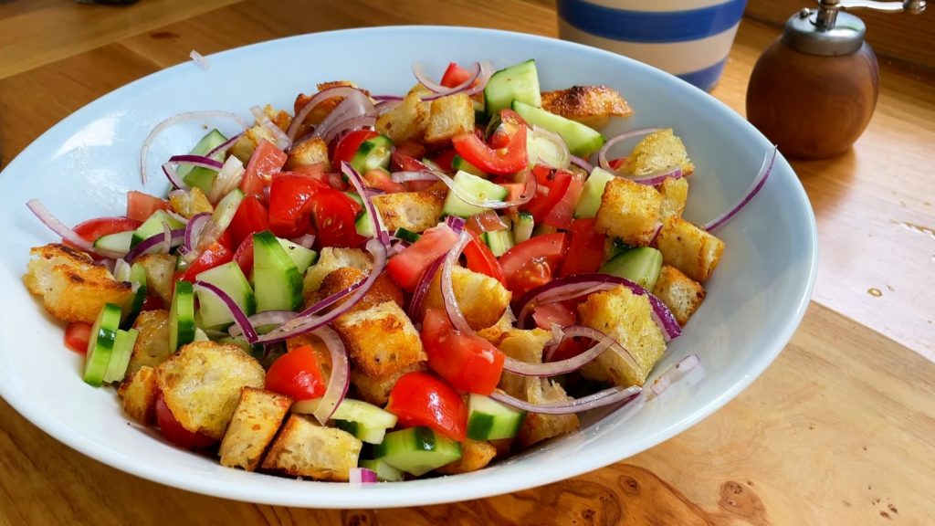 Easy Panzanella Salad Recipe