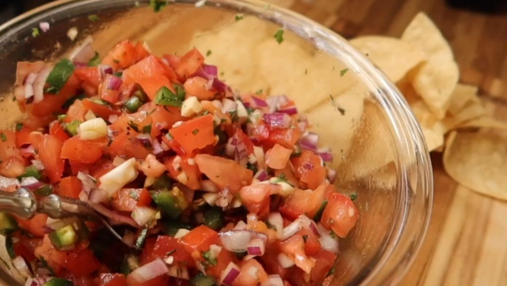 Homemade Pico de Gallo Salsa Recipe