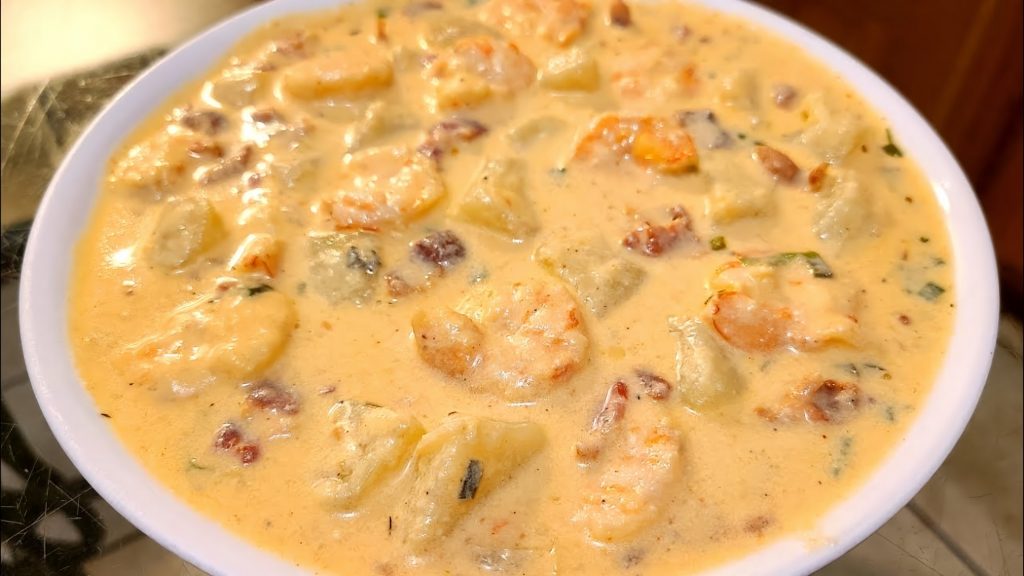 Clam-and-Potato-Chowder-Recipe