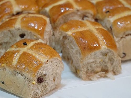 Hot Cross Buns Bread Pudding