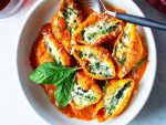 Spinach and Ricotta Stuffed Shells Recipe