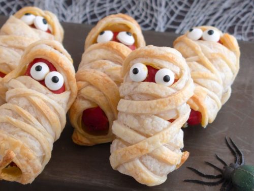 Vegan Halloween Mummy Dogs Recipe