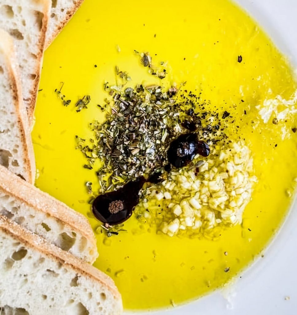 A-Plus Italian Olive Oil Balsamic Bread Dip