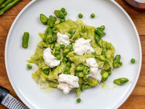 Asparagus Pasta with Mint Pesto