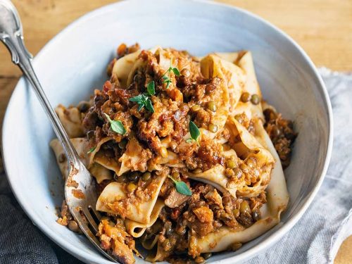 Aubergine, Lentil & Walnut Ragu