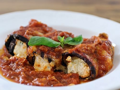 Aubergine rolls with spinach & ricotta