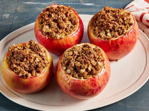 Baked Apples with Oatmeal Filling