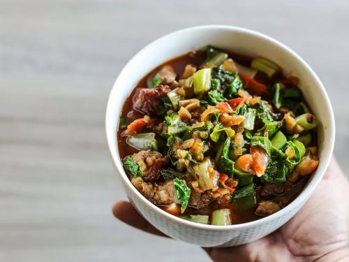 Barbecue Pork with Bok Choy