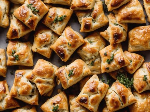 Caramelised Onion & Thyme Sausage Rolls