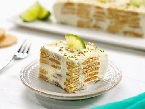 Carlota de Limon (Mexican Lemon Icebox Cake)