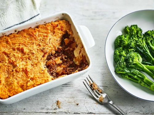 Chicken & Broccoli Potato-Topped Pie