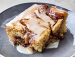 Cinnabon® Cinnamon Roll Cake