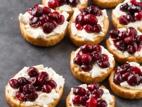 Cranberry Brie Bites