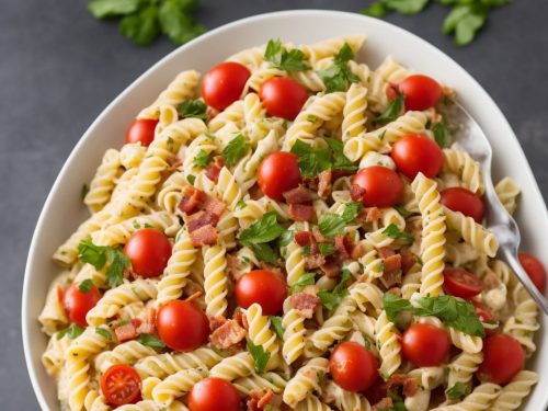 Creamy Bacon & Tomato Pasta Salad