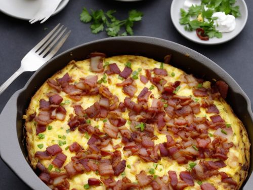 Deluxe Bacon Onion Omelet