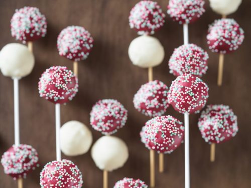 Easiest Cake Pops Ever