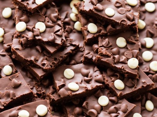 Easy Homemade Chocolate Bark