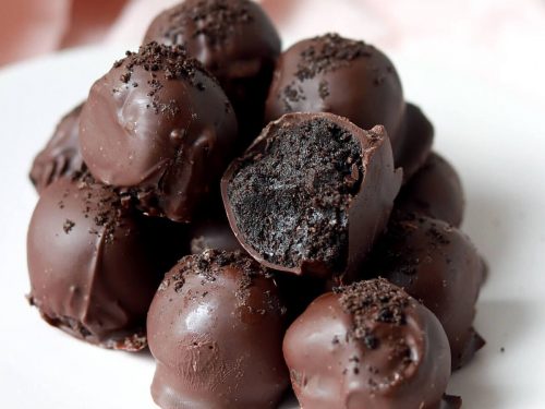 Easy Oreo Truffles