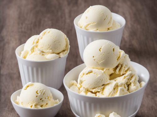 Easy Vanilla Ice Cream