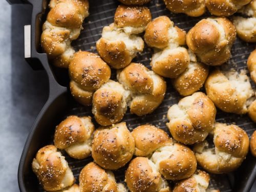 Frozen Garlic Knots in the Air Fryer