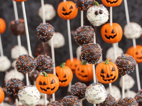 Halloween Cake Pops