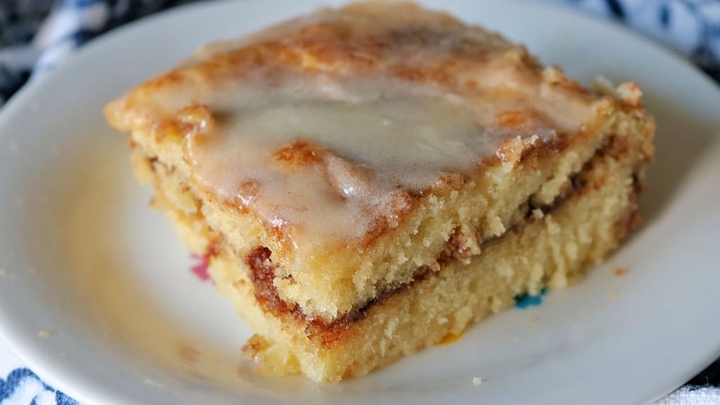 Honey Bun Cake