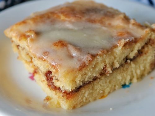 Honey Bun Cake