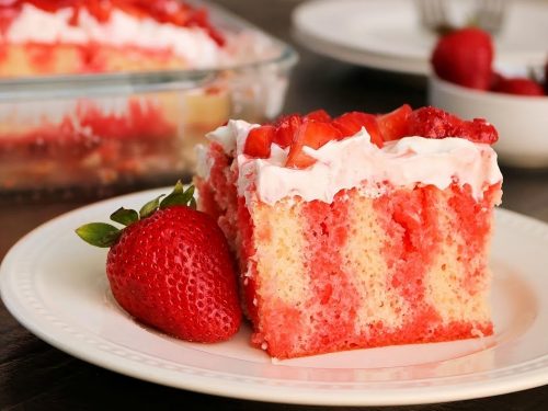 Jell-O Poke Cake