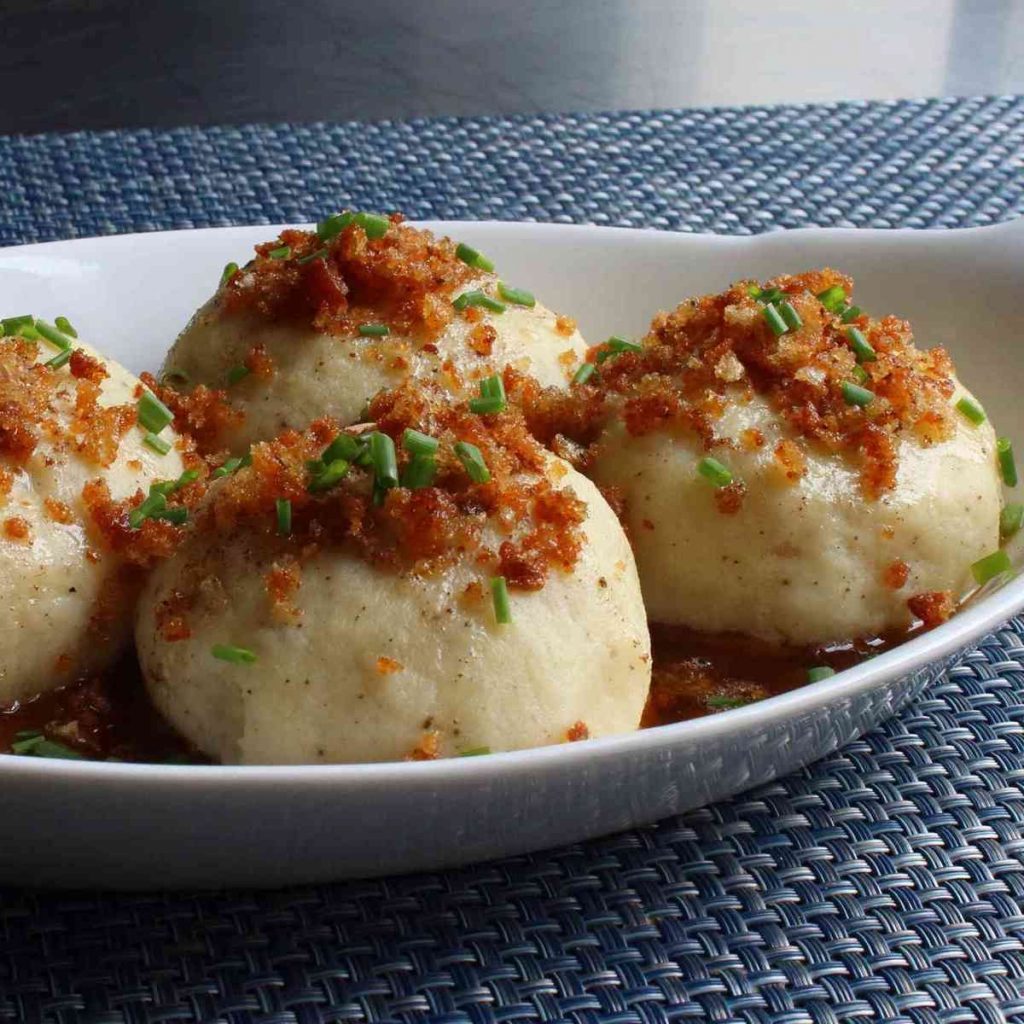 Kartoffelklöße (German Potato Dumplings)