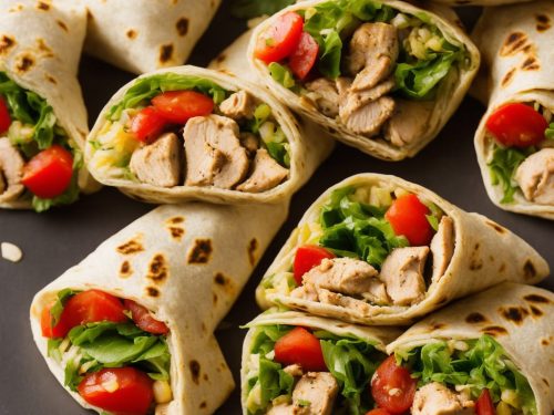 Lebanese Chicken Wraps