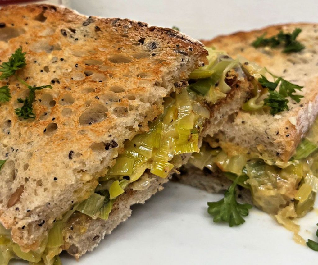 Leek & Wensleydale toasties with quick pickle