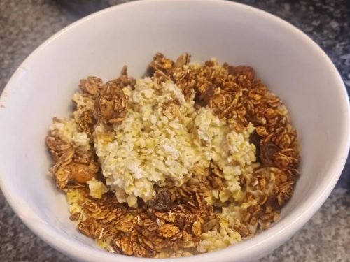 Maple Granola Crunch Porridge Topping