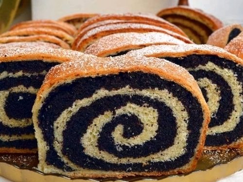 Old World Poppy Seed Roll