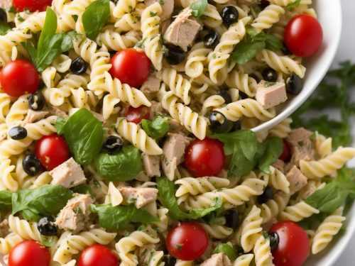 Pasta salad with tuna, capers & balsamic dressing