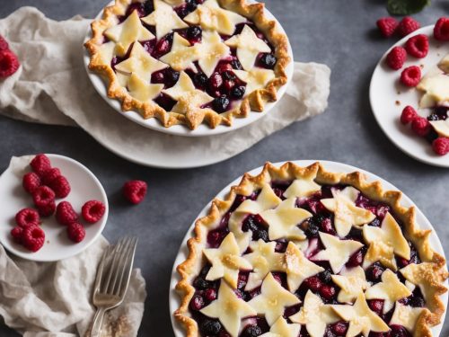 Pear & Berry Pie