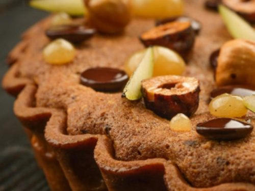 Pear, Hazelnut & Chocolate Cake