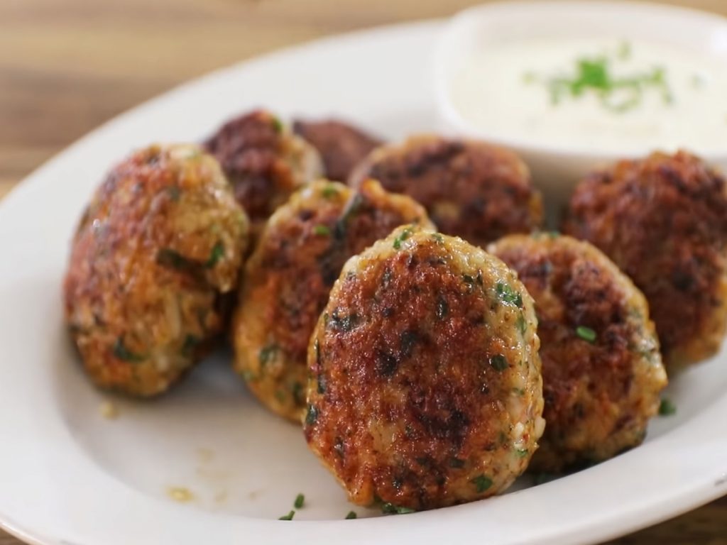 Prawn Cakes with Cucumber Peanut Relish