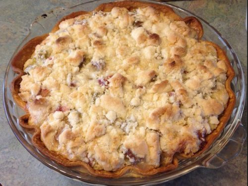 Rhubarb & Custard Pie with Butter Crumble