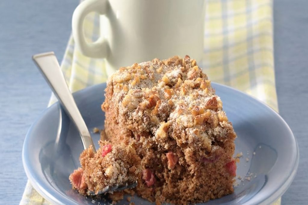 Rhubarb Spice Cake