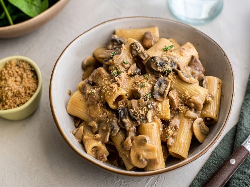 Rigatoni with Rich Mushroom Sauce