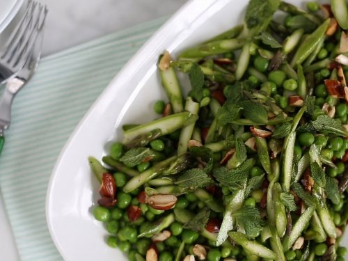 Roasted asparagus pea salad