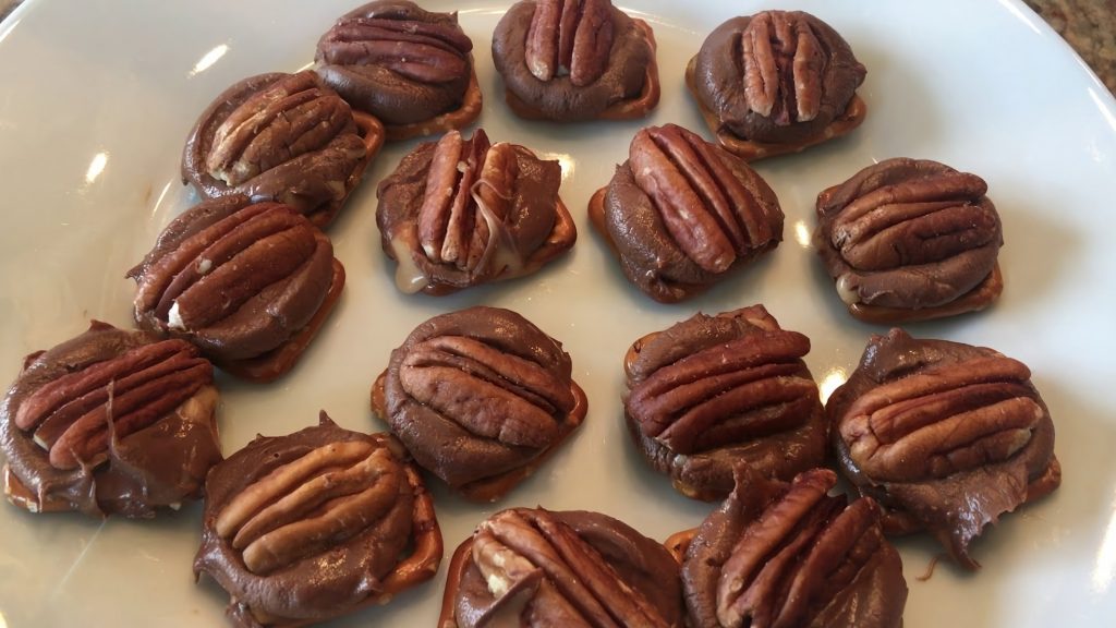 Rolo Pretzel Turtles Recipe