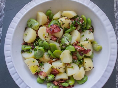 Salad of new potatoes with pancetta, broad beans & mint