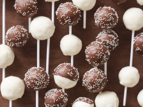 Simple Cake Pops