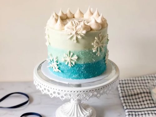 Simple Snowflake Cake